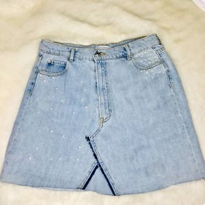 Zara denim pearl skirt